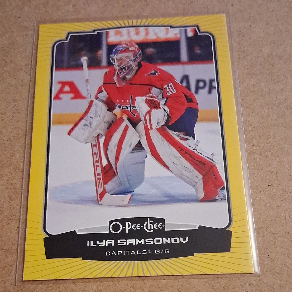 O-Pee-Chee Ilya Samsonov Hockey Card